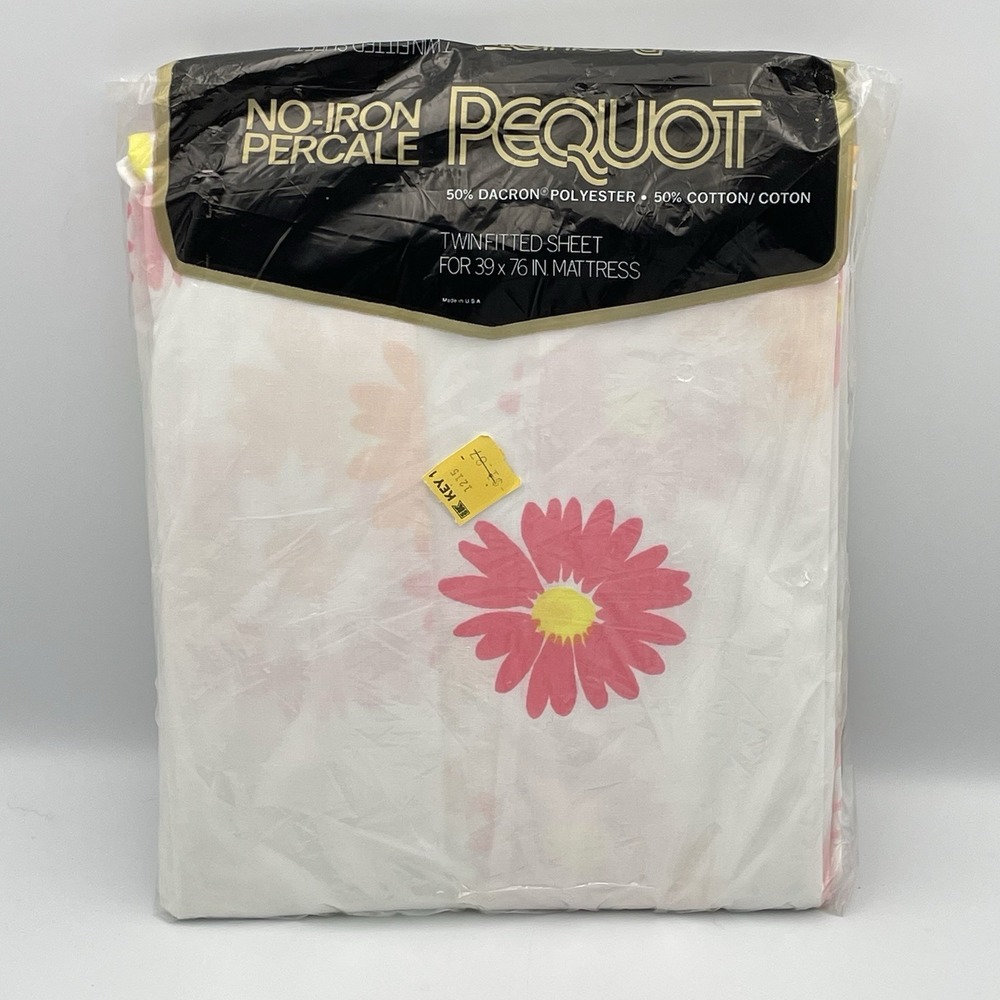Vintage 1970s Pequot Twin Fitted Sheet Pink Yellow Daisy Floral NOS USA Percale